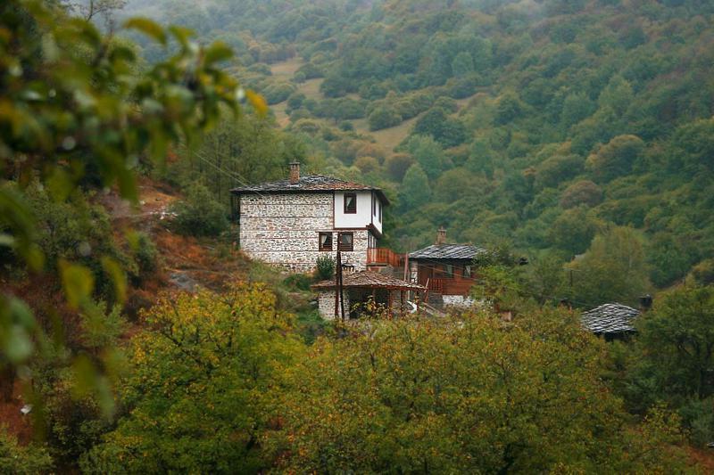 Complex Kosovo Houses Exterior foto